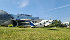 Wejście do budynku głównego - Rektoratu Politechniki Rzeszowskiej